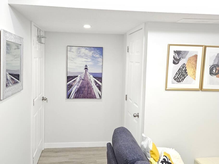 Cozy Suites In Calgary Area Balzac Exterior foto
